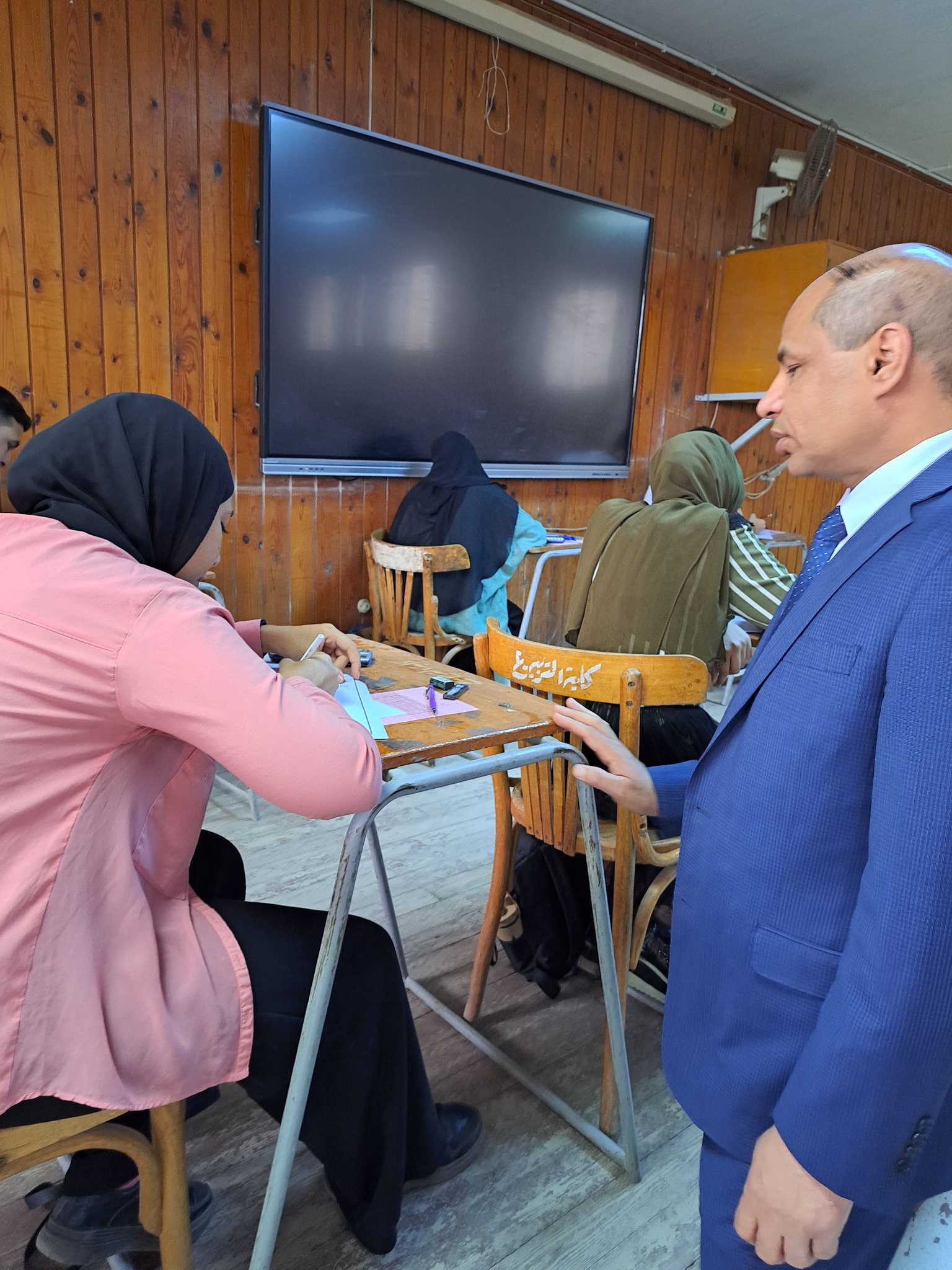 ششش