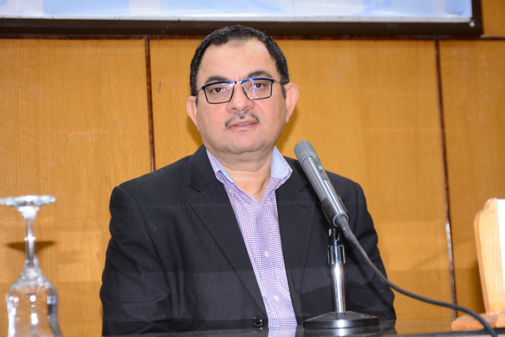 جامعة أسيوط تشهد انعقاد ورشة عمل "كتابة المشاريع البحثية الممولة من  "ITIDA ضمن فاعليات سلسلة ورش العمل التى ينظمها مكتب التايكو TICOبالتعاون مع أكاديمية البحث العلمي والتكنولوجيا