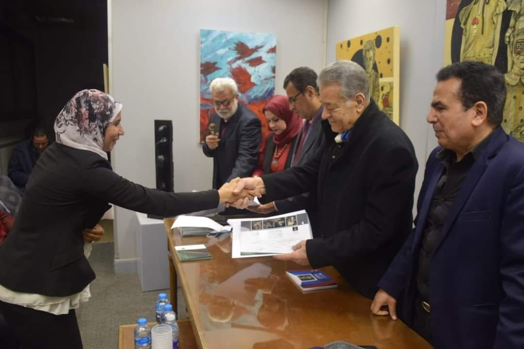لقطات من فعاليات تكريم لجنة التحكيم و أعضاء اللجنة العليا الدائمه وأعضاء من فريق عمل مسابقة جائزة نوار للرسم فى دورتها الرابعة للعام 2022 أقيمت هذه الفاعلية بمقر "جمعية محبي الفنون الجميلة