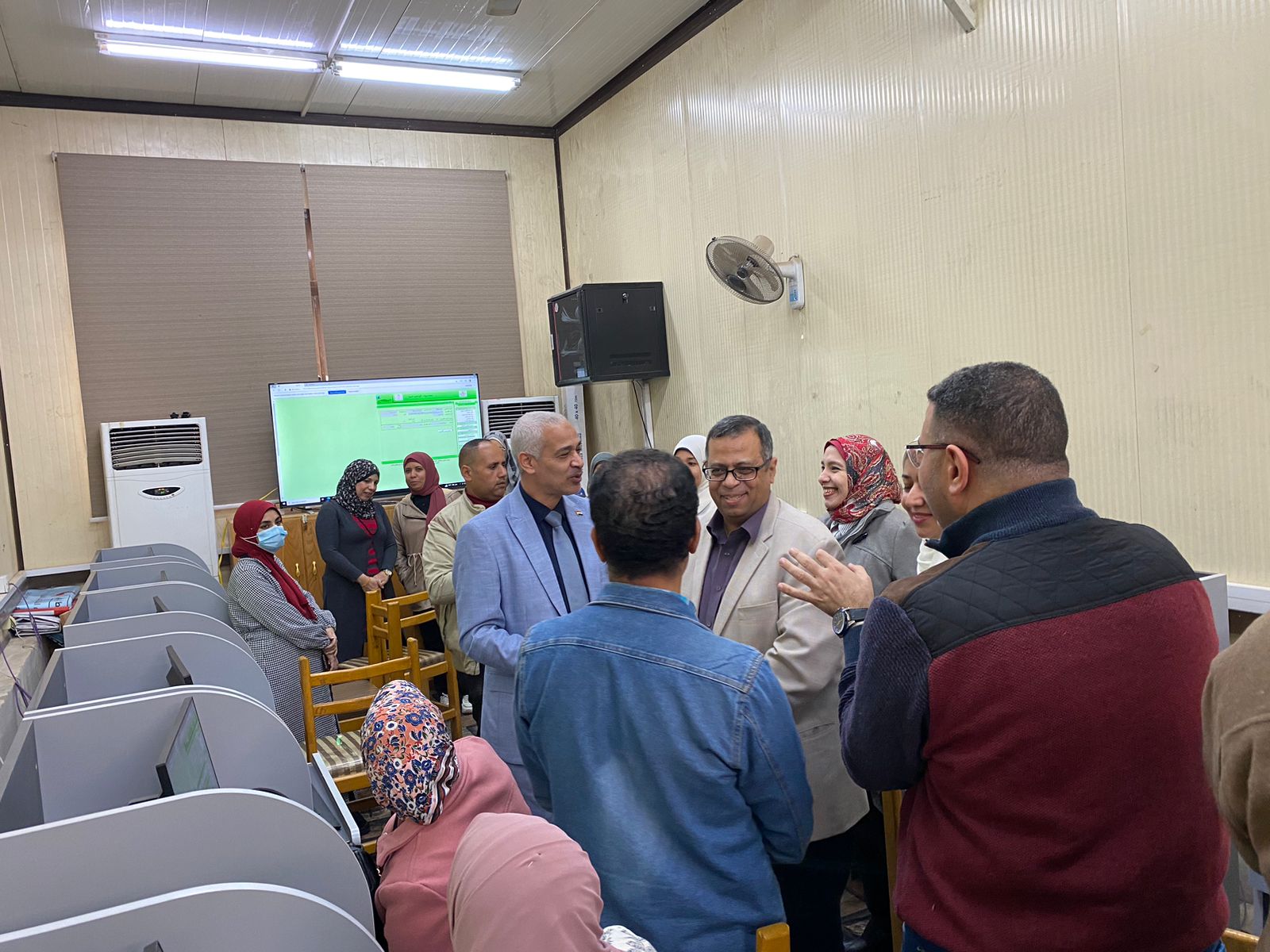  افتتح السيد الاستاذ الدكتور أحمد عبد المولى نائب رئيس الجامعة لشئون التعليم والطلاب الدورة التدريبية "نظام شؤون الطلاب والكنترول الموحد" التي نظمتها وحدة ضمان الجودة بالكلية 