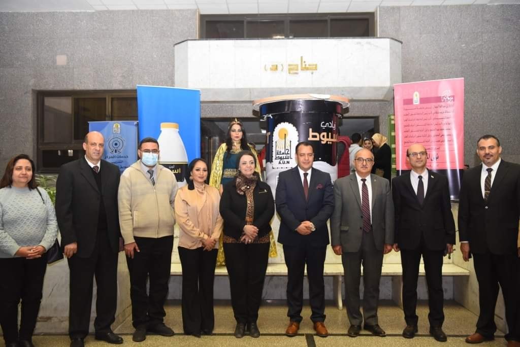 معرض