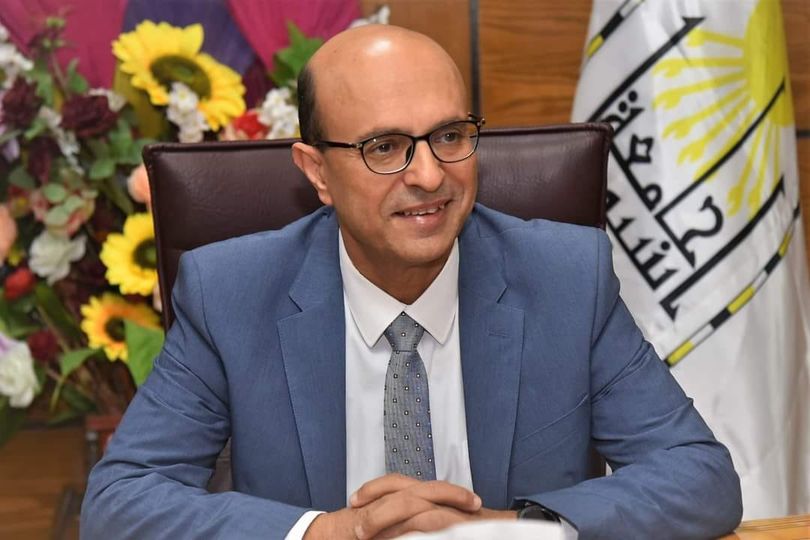 الدكتور المنشاوي يتوجه بالشكر لأسرة جامعة أسيوط على الزخم الكبير في المشاركة بالانتخابات الرئاسية