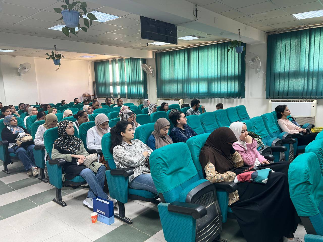 إنطلاق فعاليات اليوم العلمى "لوحدة &nbsp;أمراض كلى الأطفال" بمستشفى الأطفال بالتعاون مع وحدة المسالك البولية للأطفال و وحدة الأشعة التشخيصية