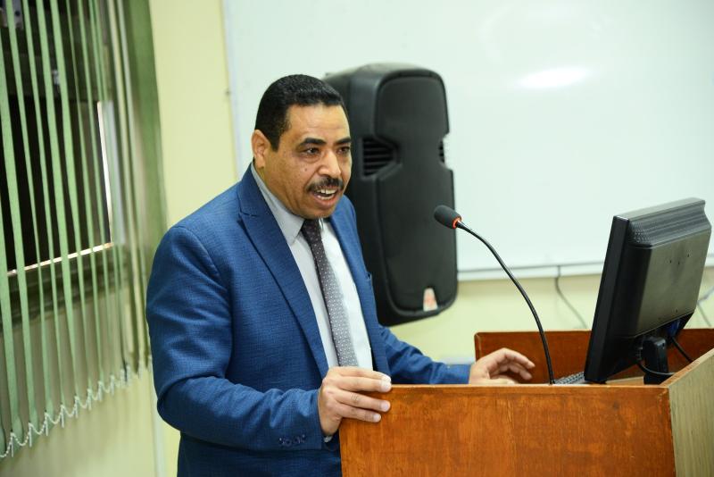 The Faculty of Medicine at Assiut University is organizing a specialized training course on supporting and developing administrative and financial skills.