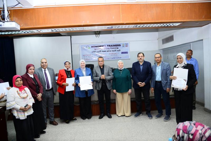 The Faculty of Medicine at Assiut University honors medical training instructors in a ceremony celebrating "Promoting Medical Training" in appreciation of their efforts and contributions to the mandatory program.