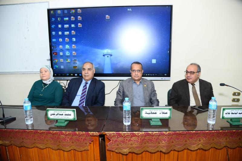 Assiut Faculty of Medicine honors postgraduate staff in recognition of their outstanding efforts