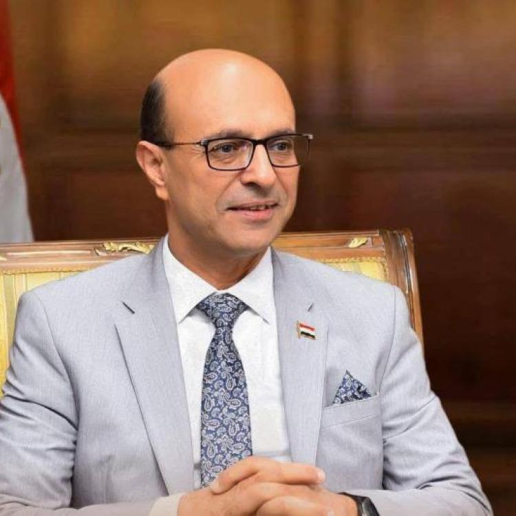 A multidisciplinary medical team at Assiut University Hospitals successfully saved the life of a mother and her unborn child after she suffered a severe brain hemorrhage in her ninth month of pregnancy.