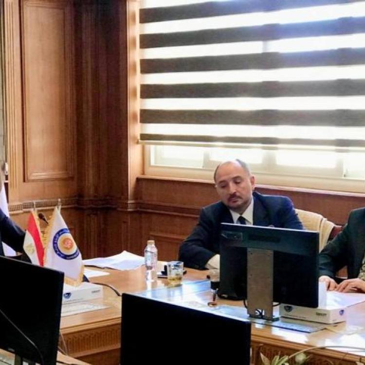 The Dean of Assiut Faculty of Medicine participates in the periodic meeting of the Medical Studies Sector Committee of the Supreme Council of Universities to discuss a unified regulation for resident physicians and the development of the (5+2) system.