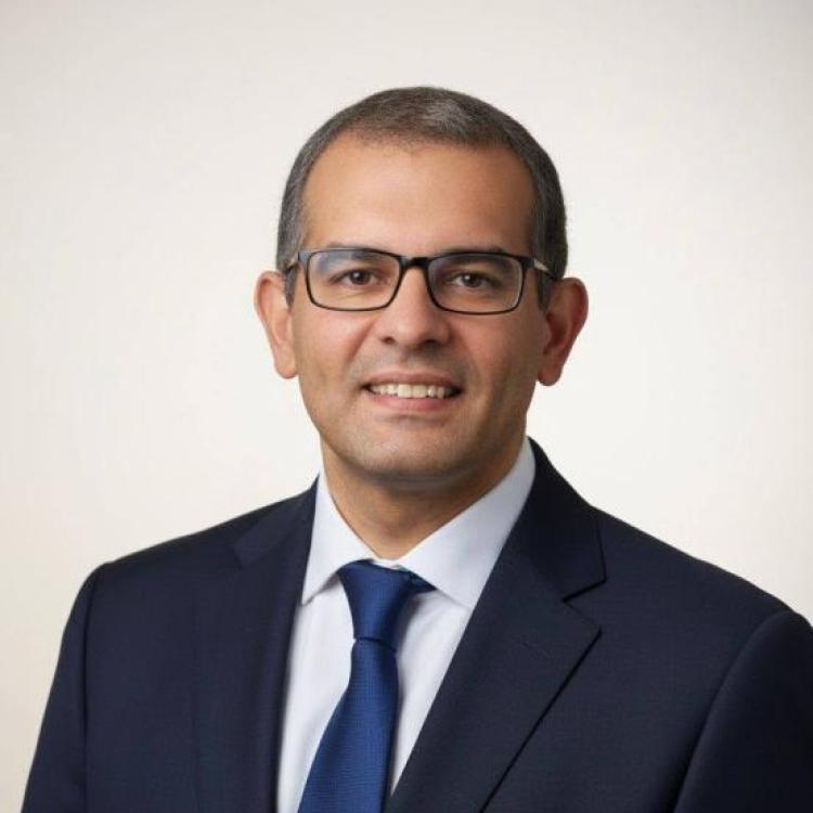 كلية الطب بجامعة أسيوط تعلن عن اختيار الأستاذ الدكتور أحمد نصر لرئاسة "المجلThe Faculty of Medicine at Assiut University announces the selection of Professor Ahmed Nasr as President of the African Stroke Journal.  (African Stroke Journal)ة الأفريقية للسكتة الدماغية"   (African Stroke Journal)