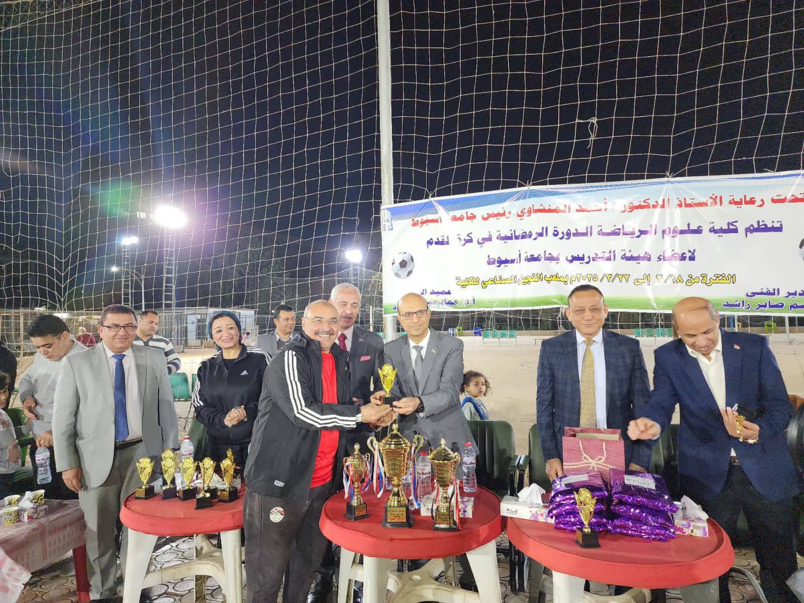 اعلان