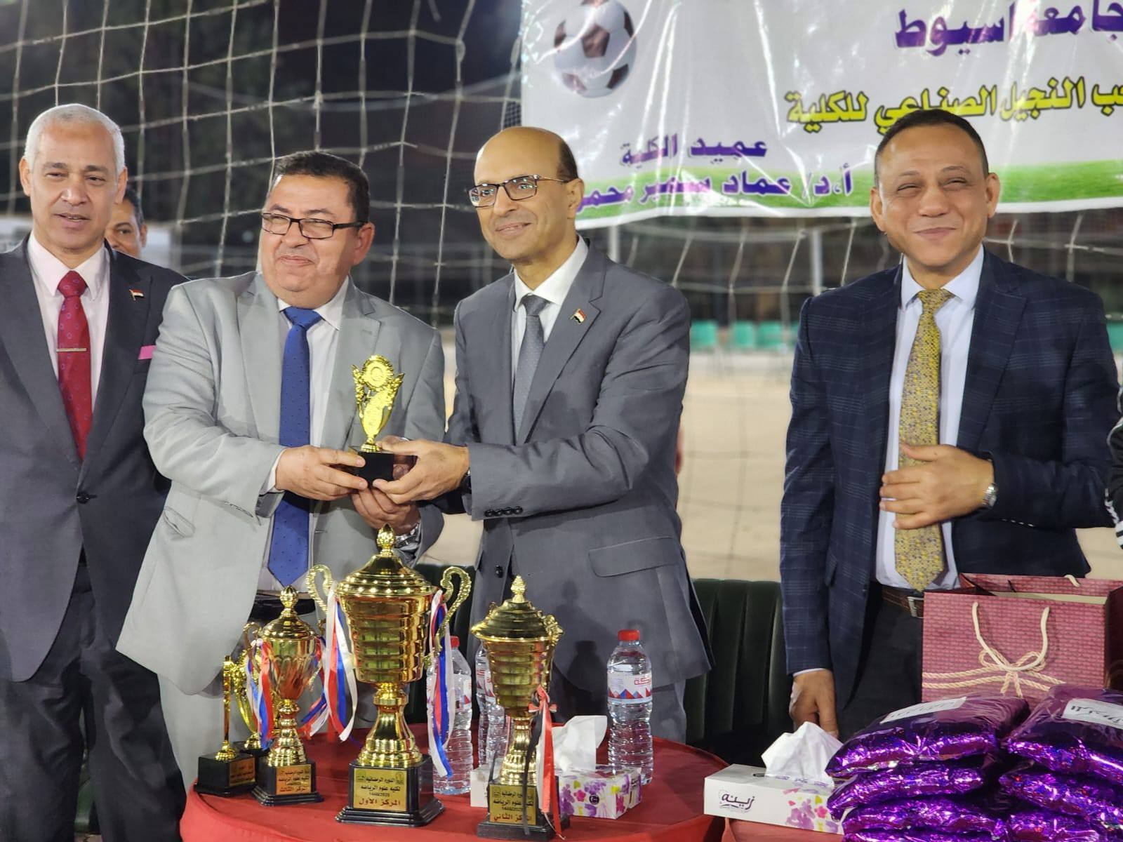 اعلان